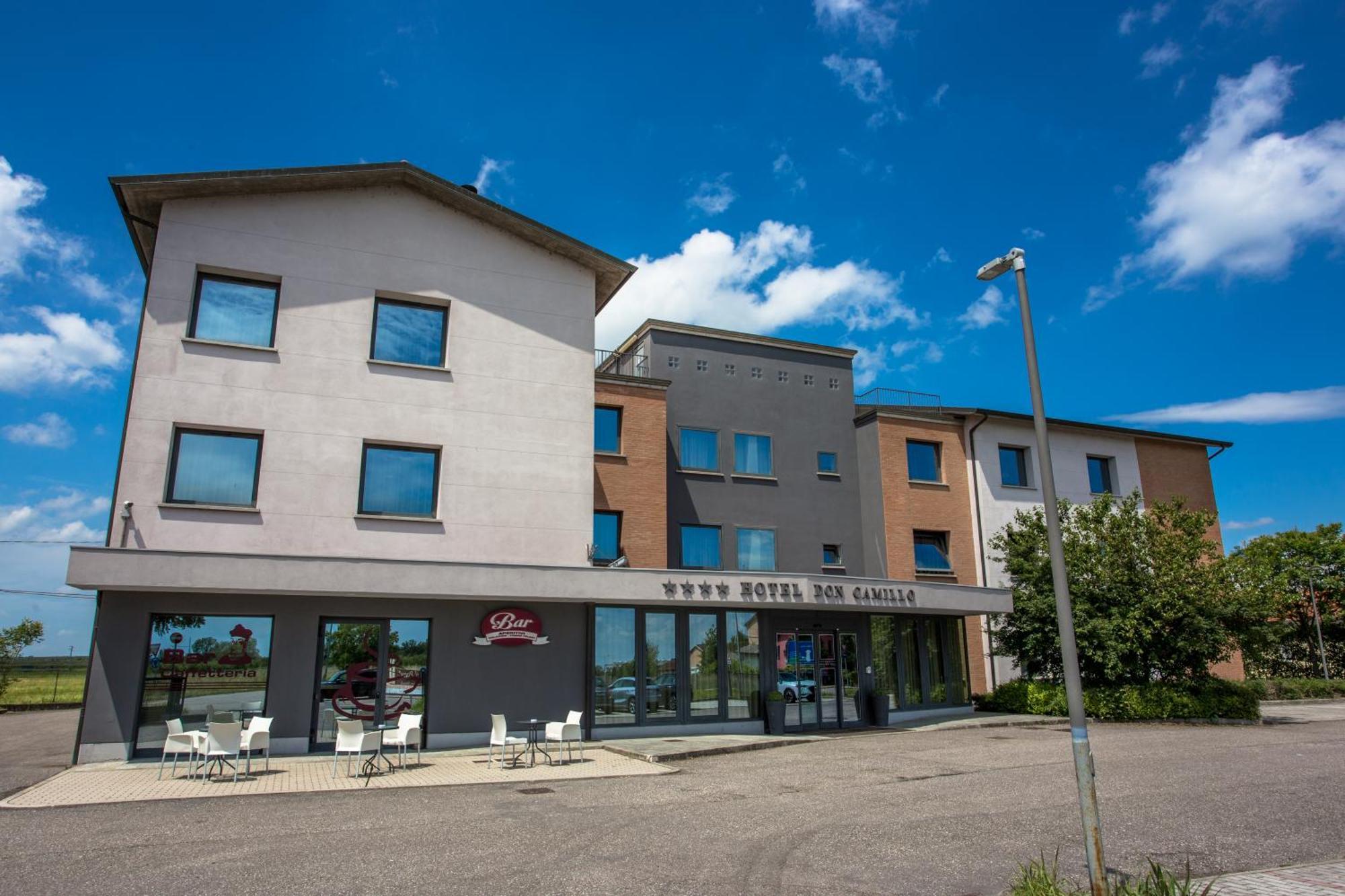 Hotel Don Camillo بريشيلّو المظهر الخارجي الصورة