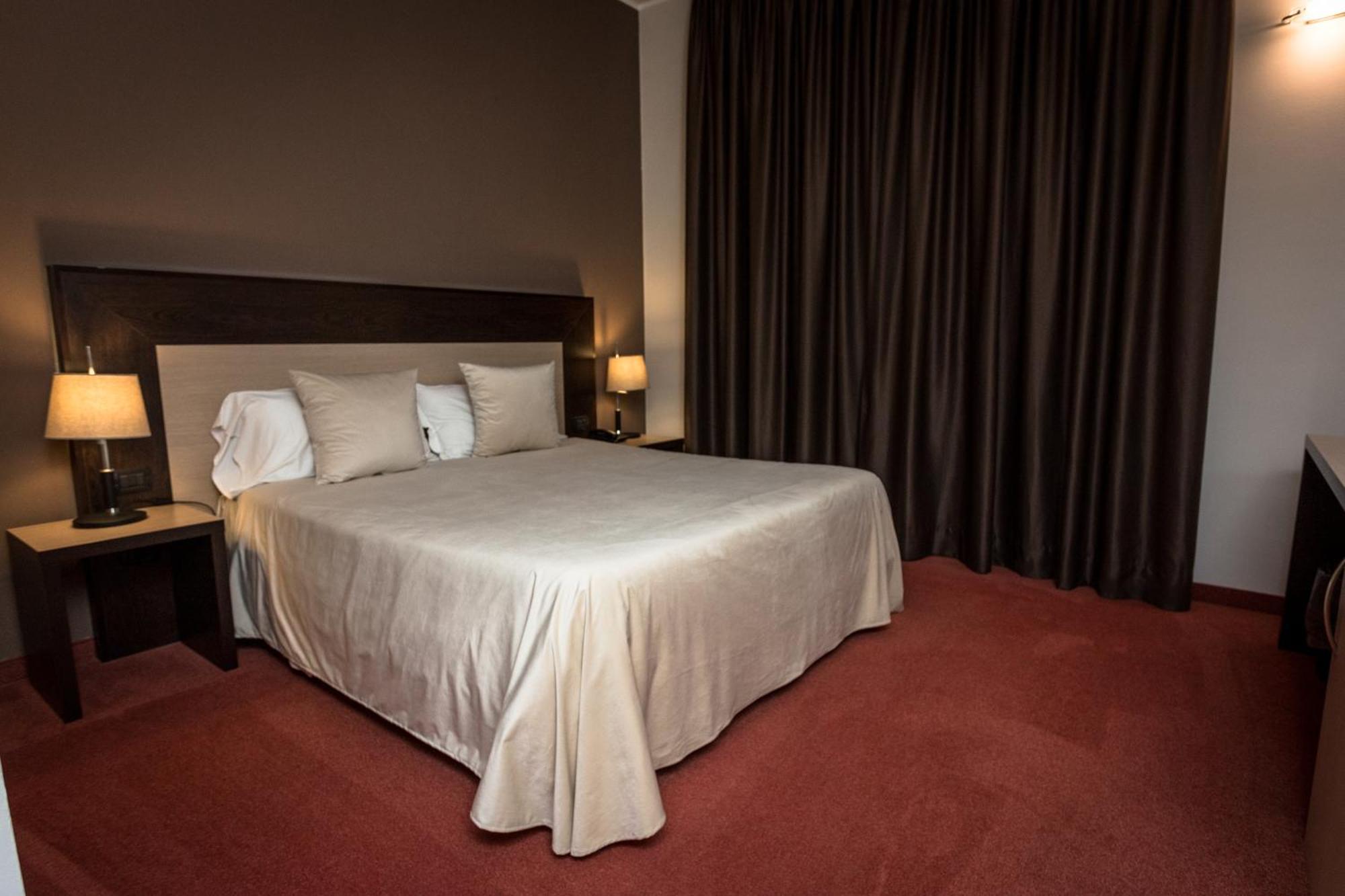 Hotel Don Camillo بريشيلّو المظهر الخارجي الصورة